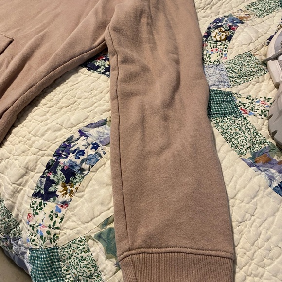 Hollister Hoodie - Picture 4 of 8